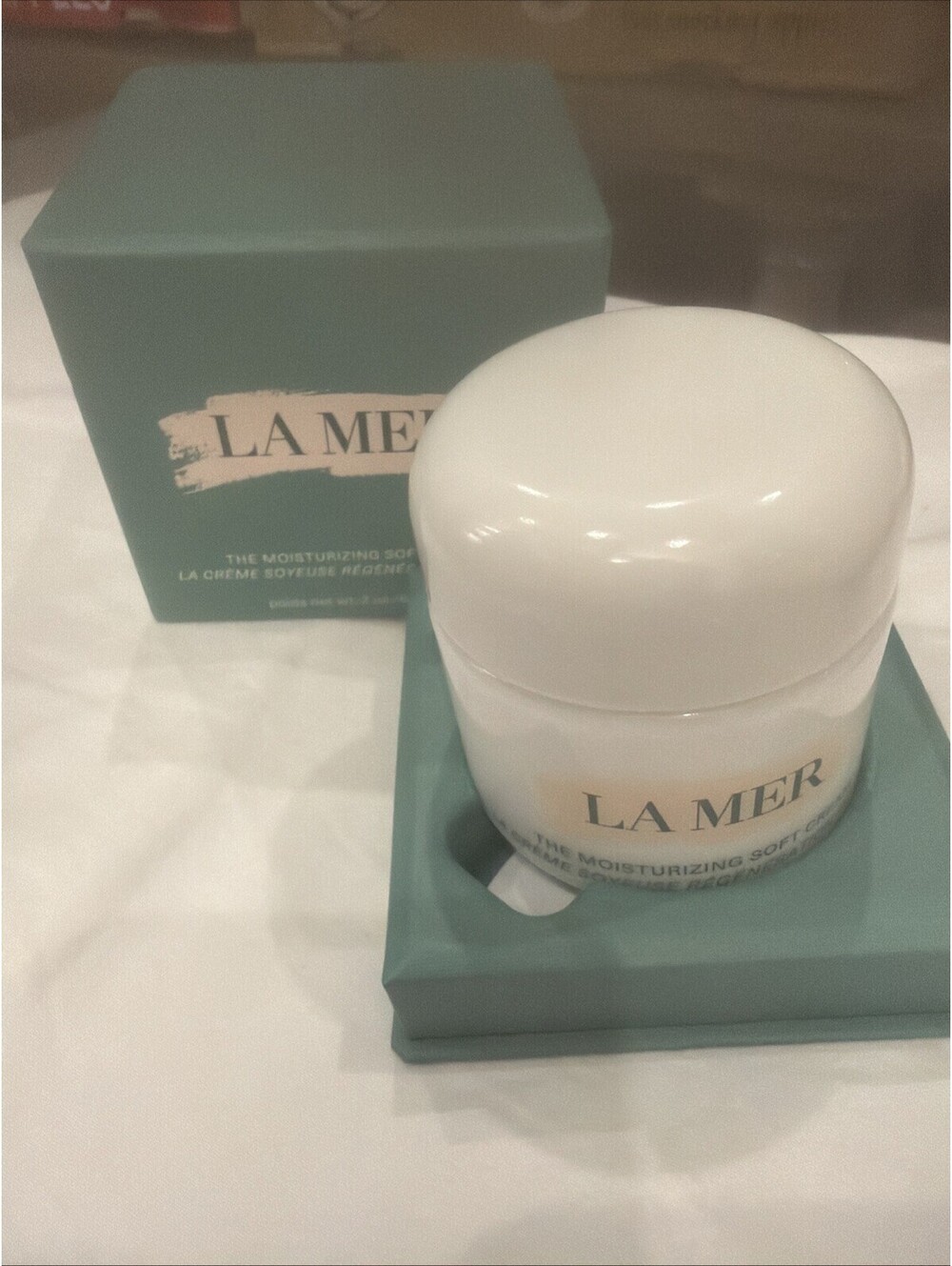La Mer Authentic Moisturizing Cream - 2oz - Open Box /new